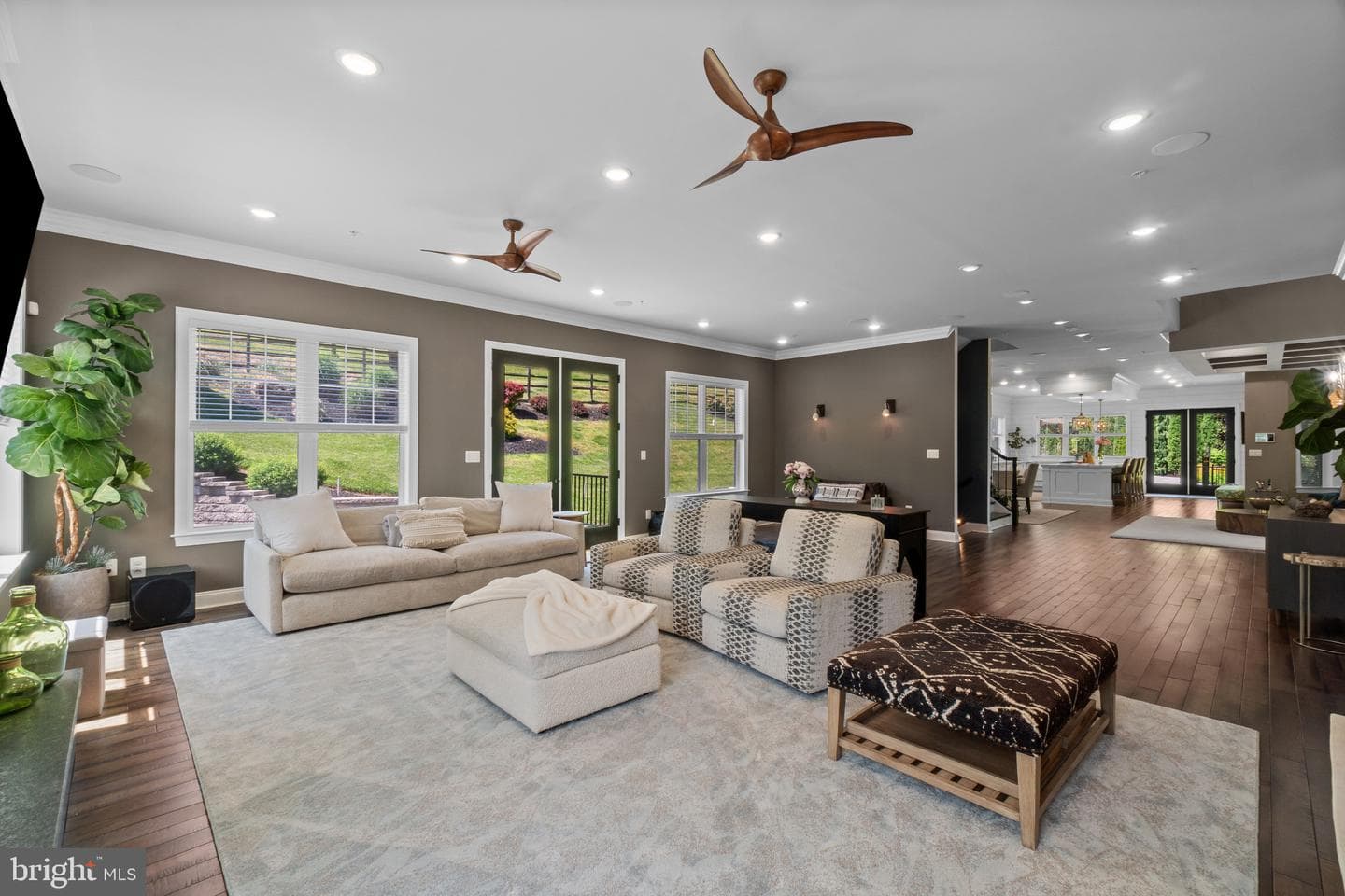 10907 Hollow Road photo 12