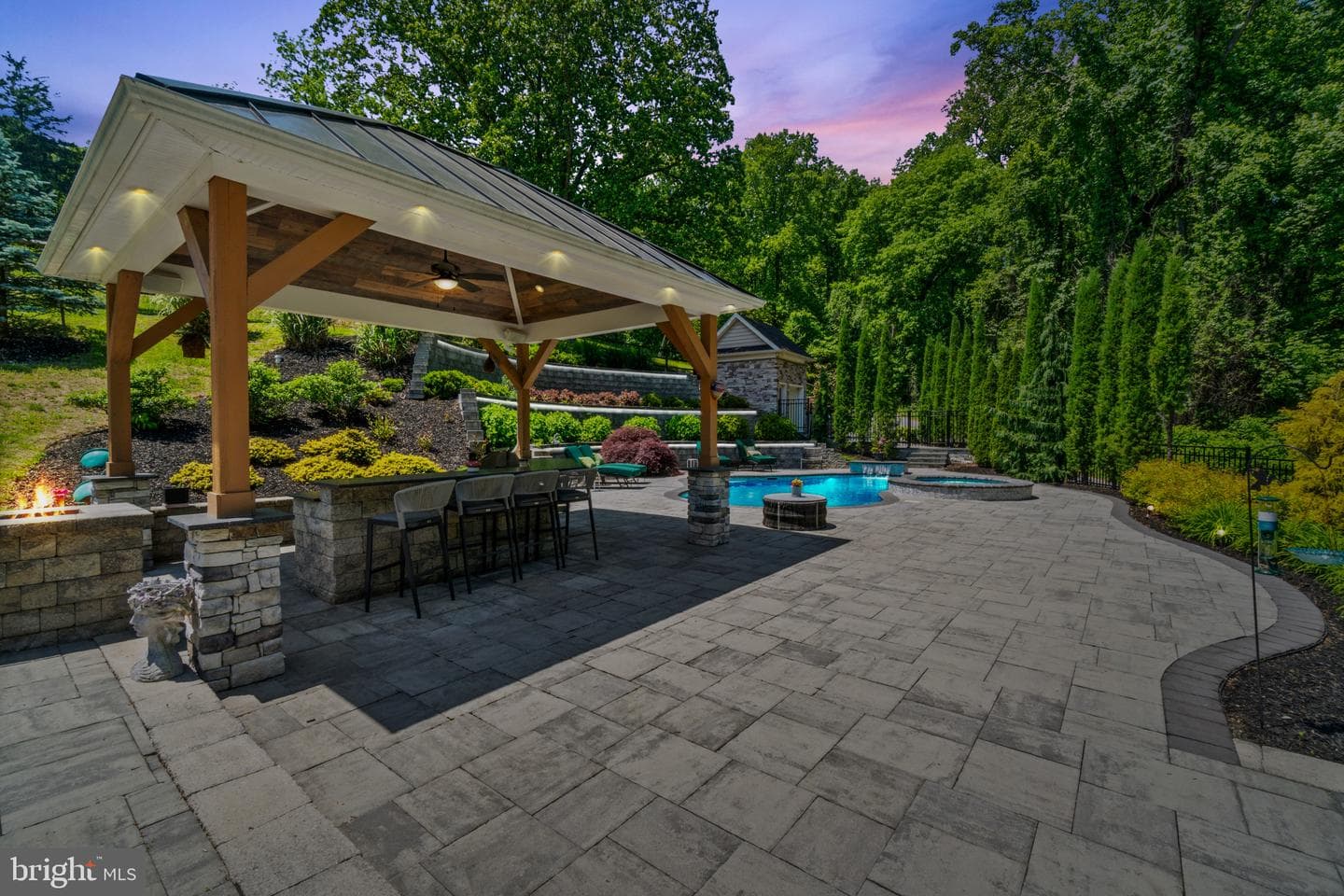 10907 Hollow Road photo 53