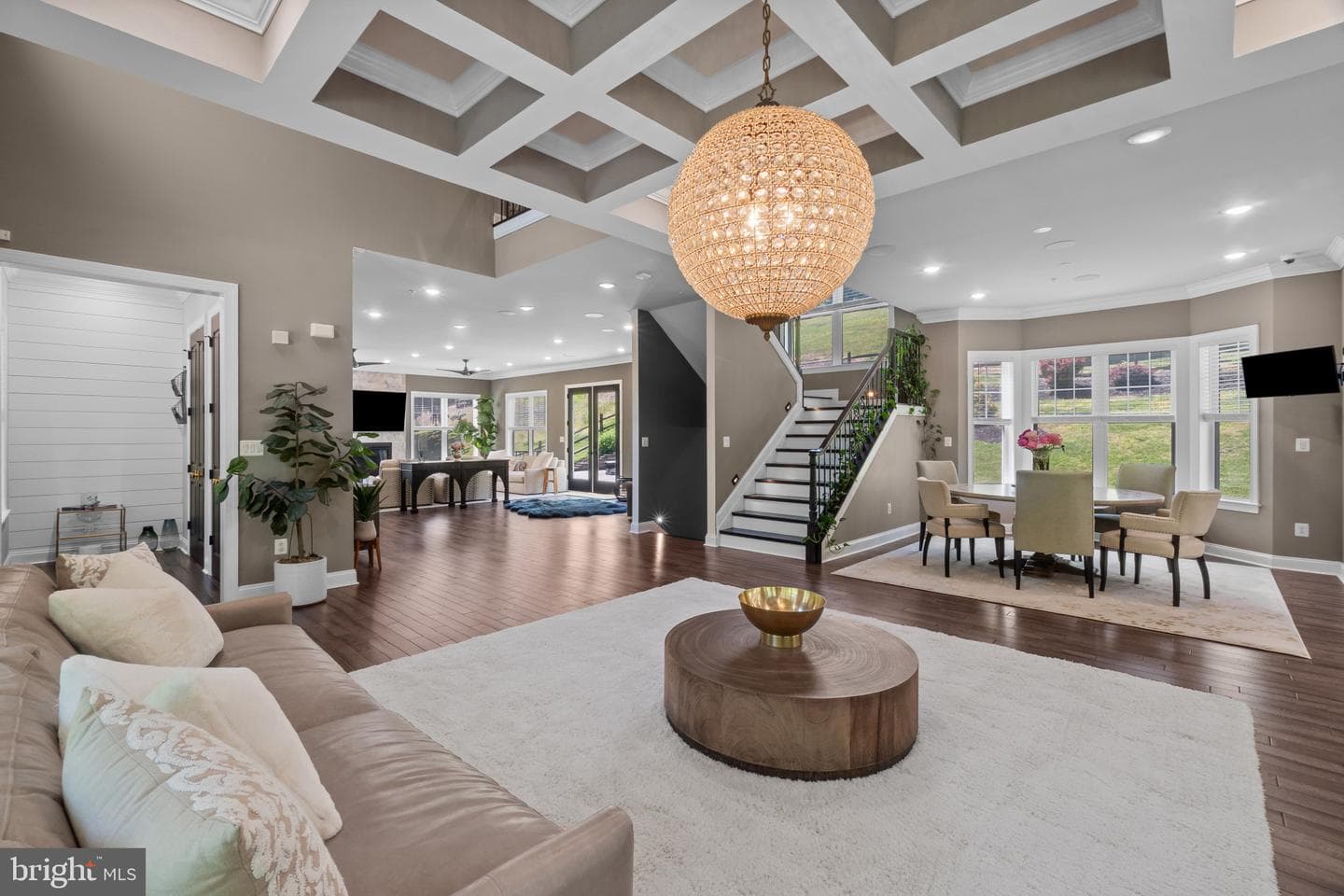 10907 Hollow Road photo 6