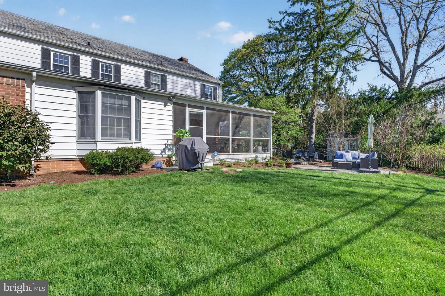 7000 Stoneleigh Court photo 28