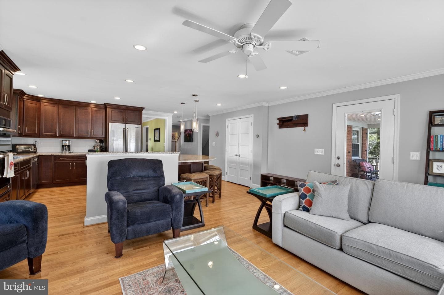 7000 Stoneleigh Court photo 47