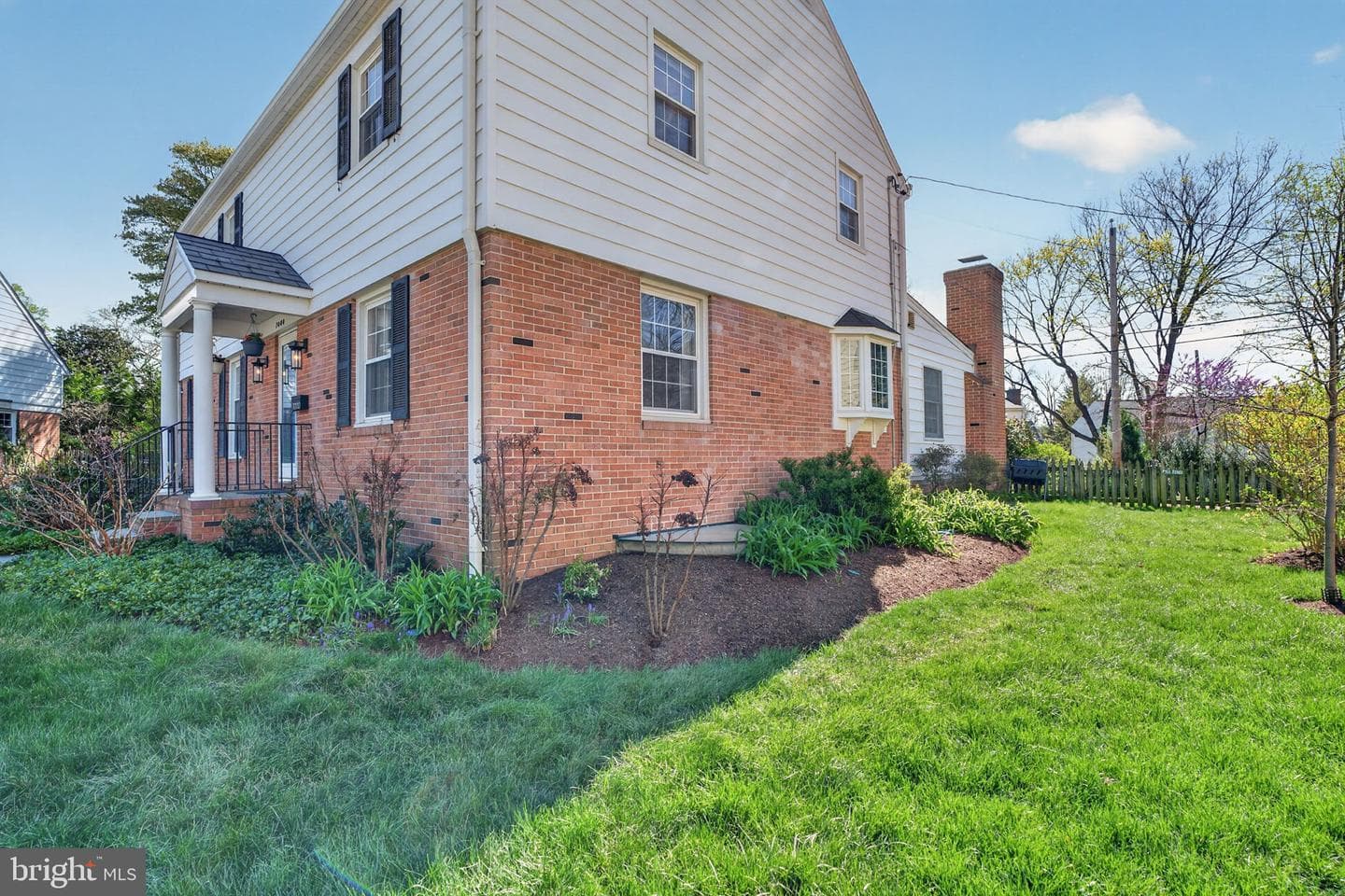 7000 Stoneleigh Court photo 6