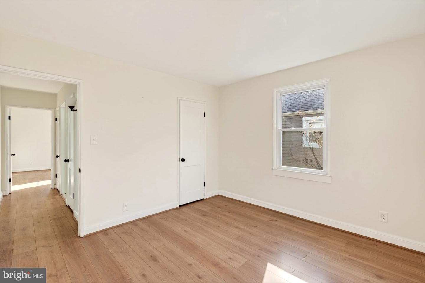 2511 Wentworth photo 10