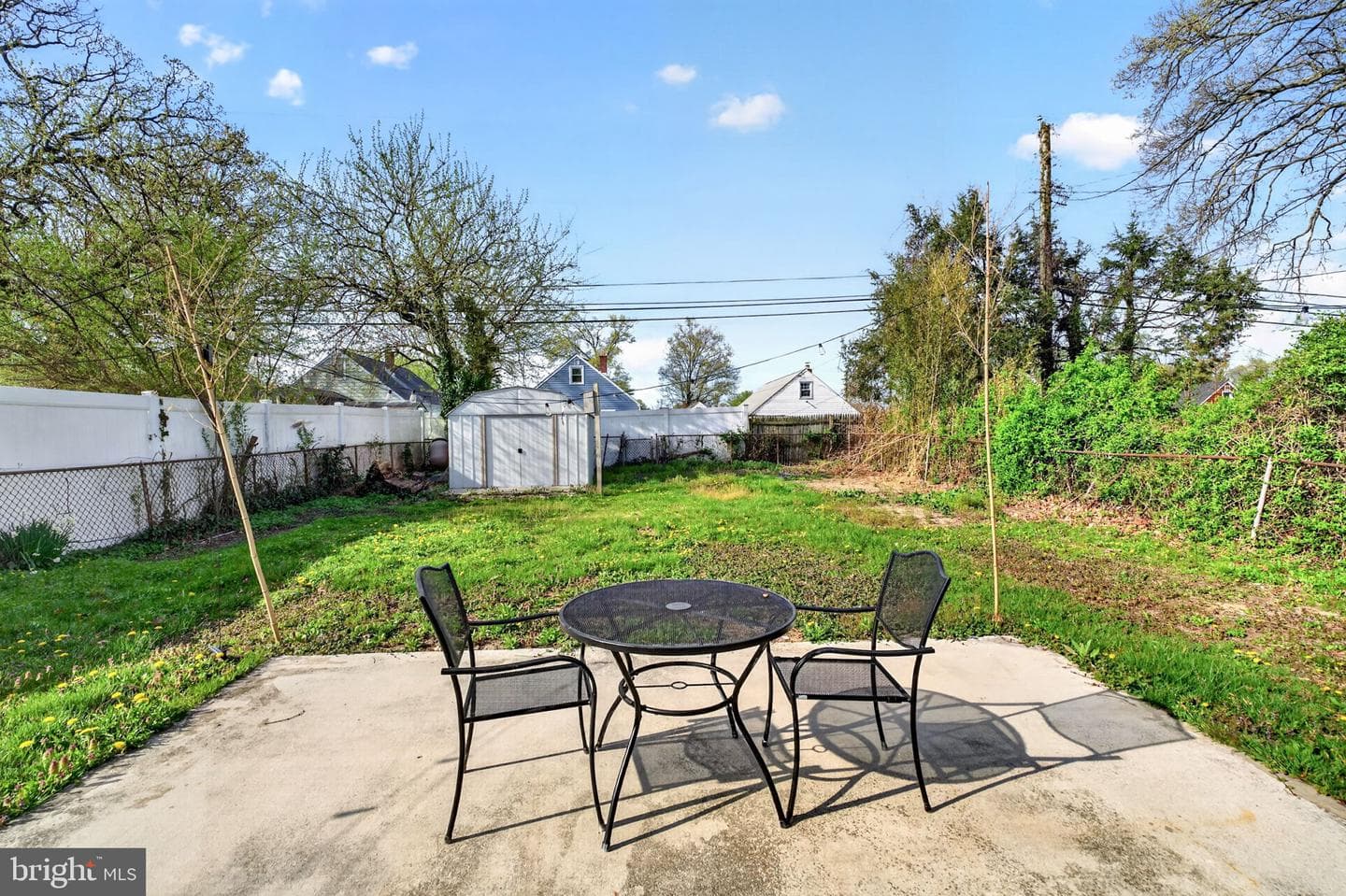 2511 Wentworth photo 24