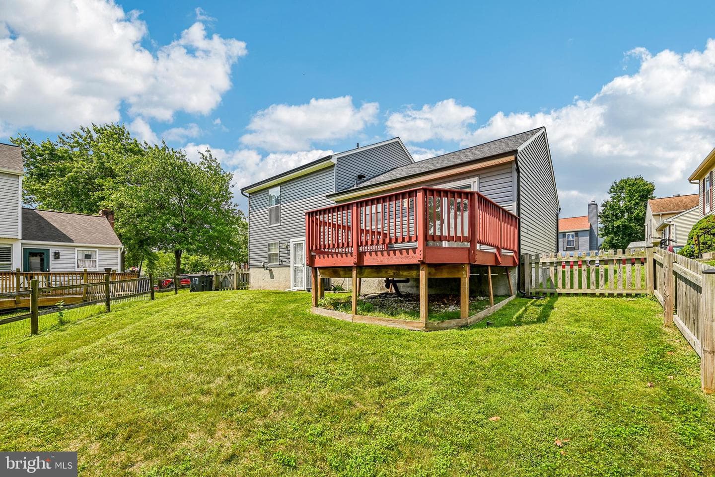 17 Chatterly Court photo 34