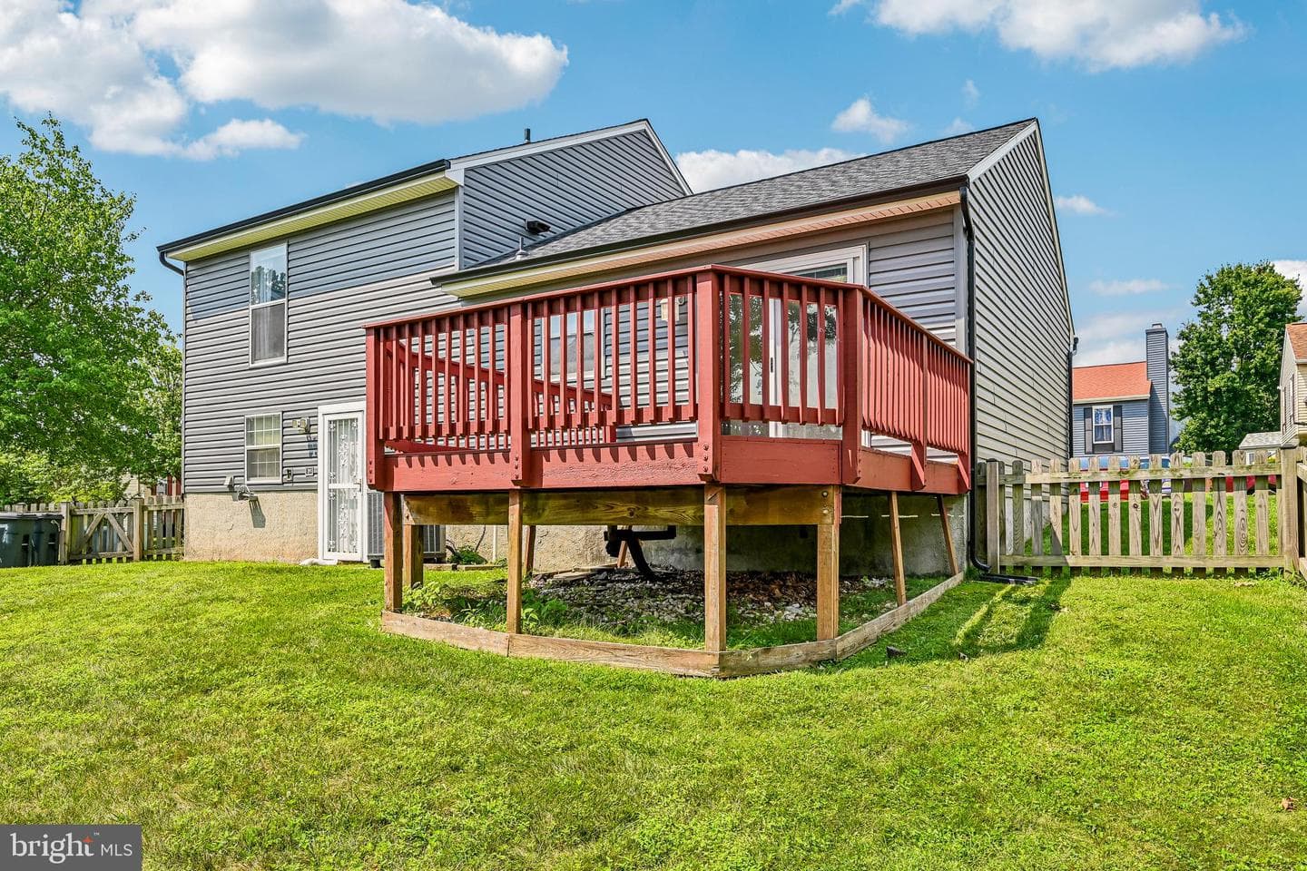 17 Chatterly Court photo 44