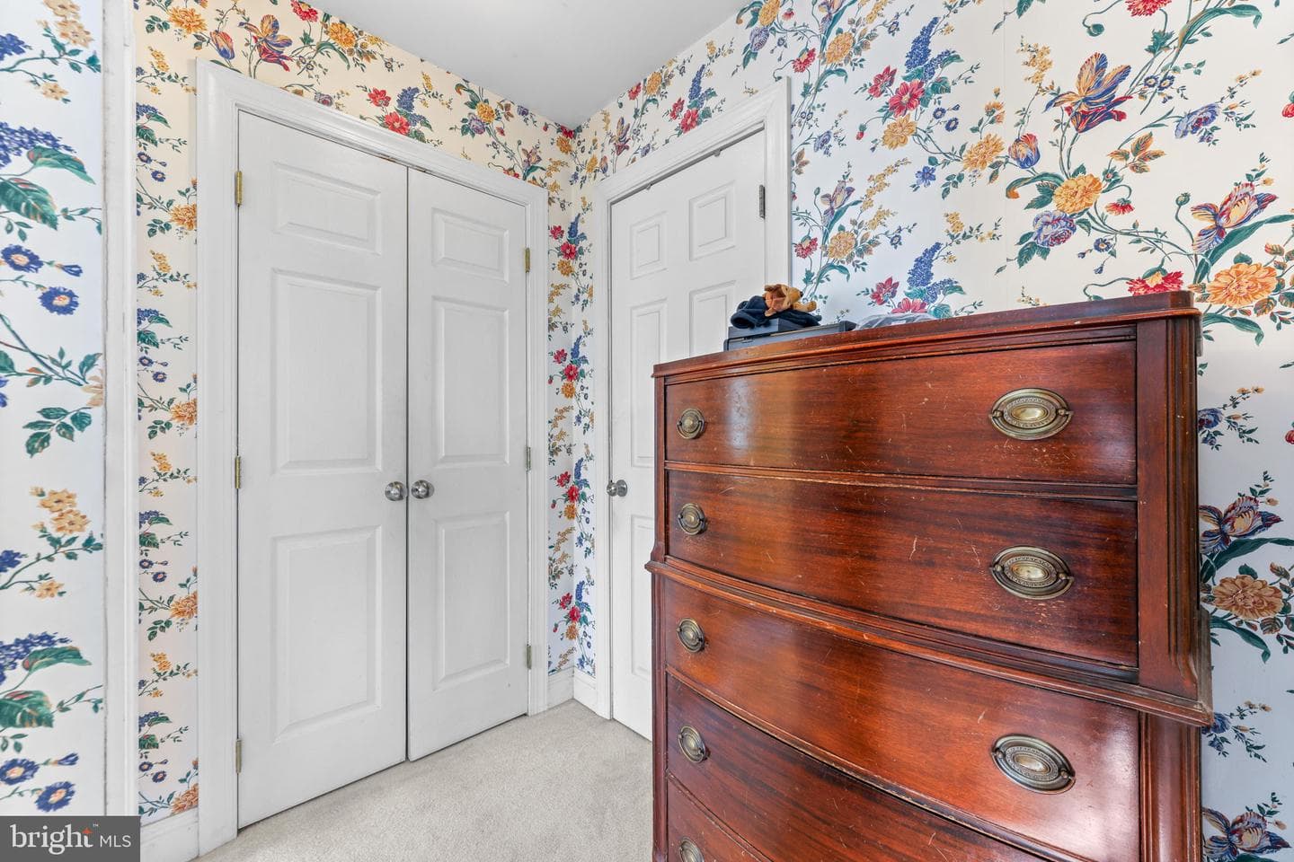 21310 W Liberty Road photo 69