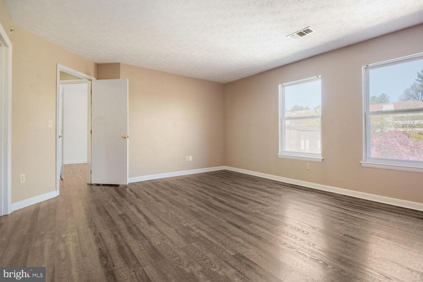 1803 Snow Meadow Lane #302 photo 15