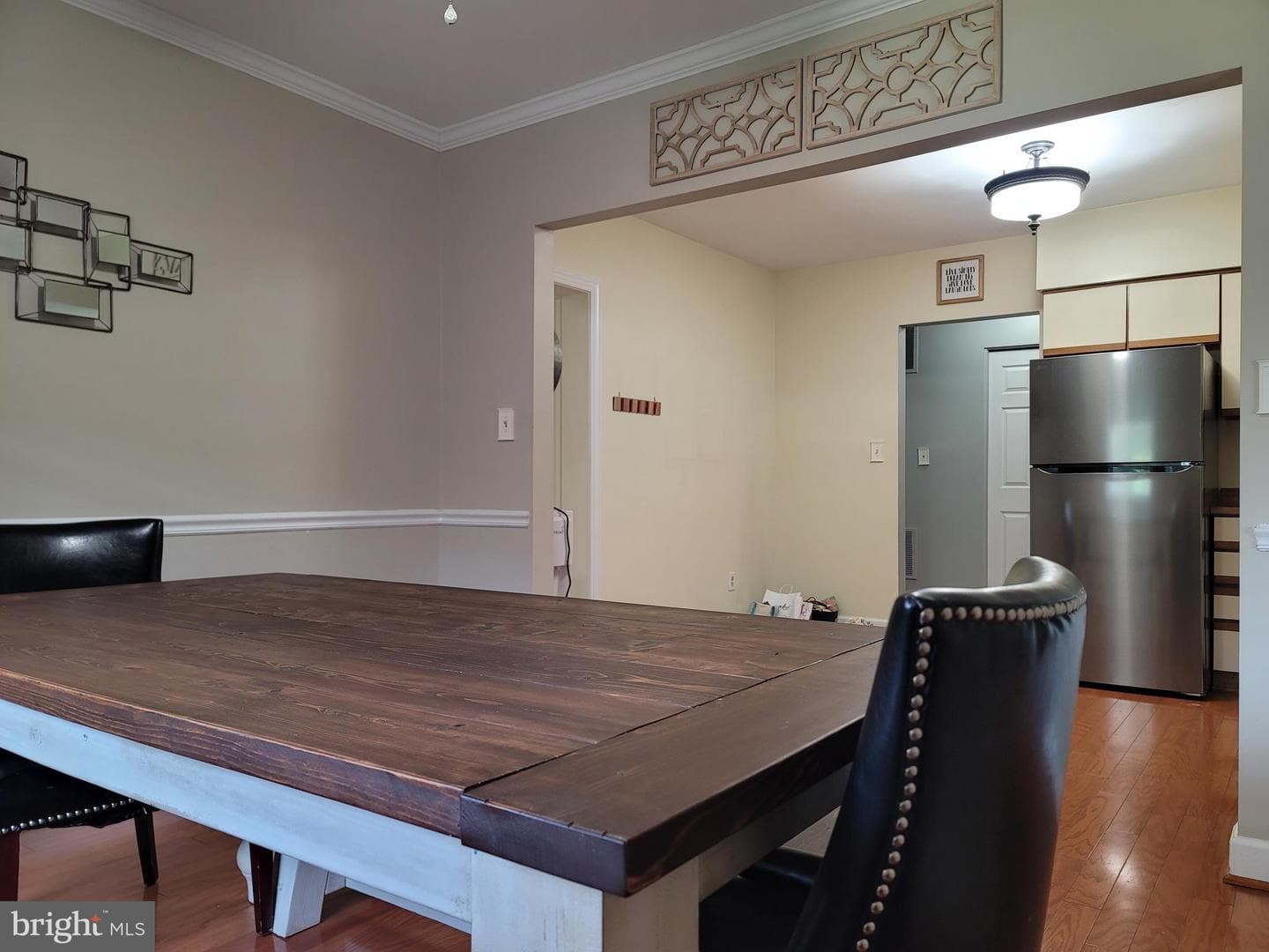 6 Elphin Court #201 photo 5