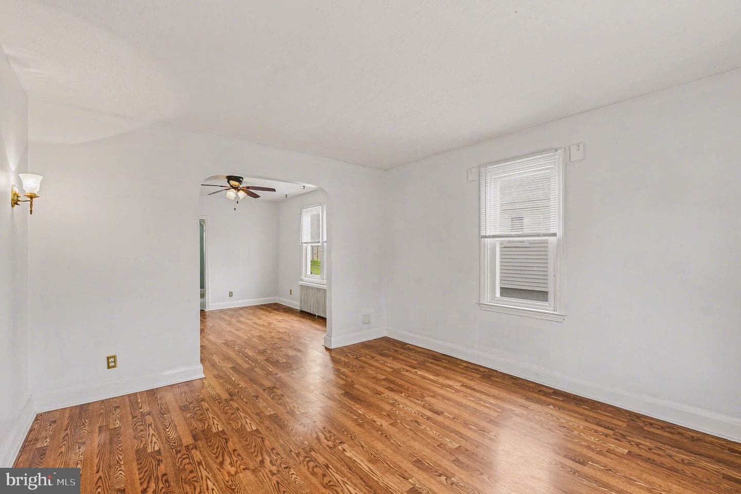2939 Manns Avenue photo 6