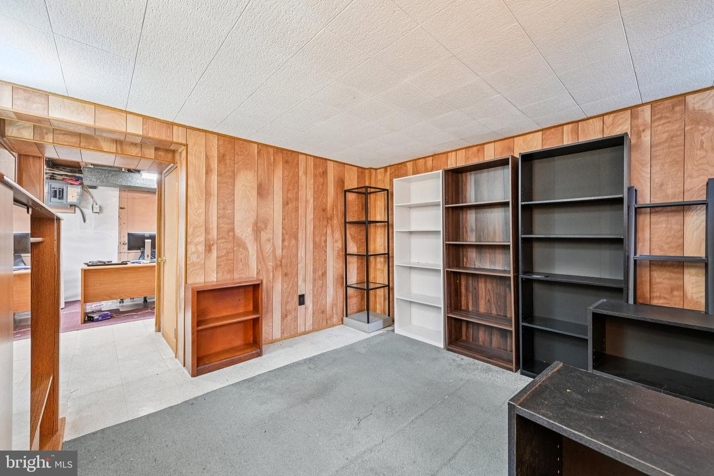 7548 Westfield Road photo 15