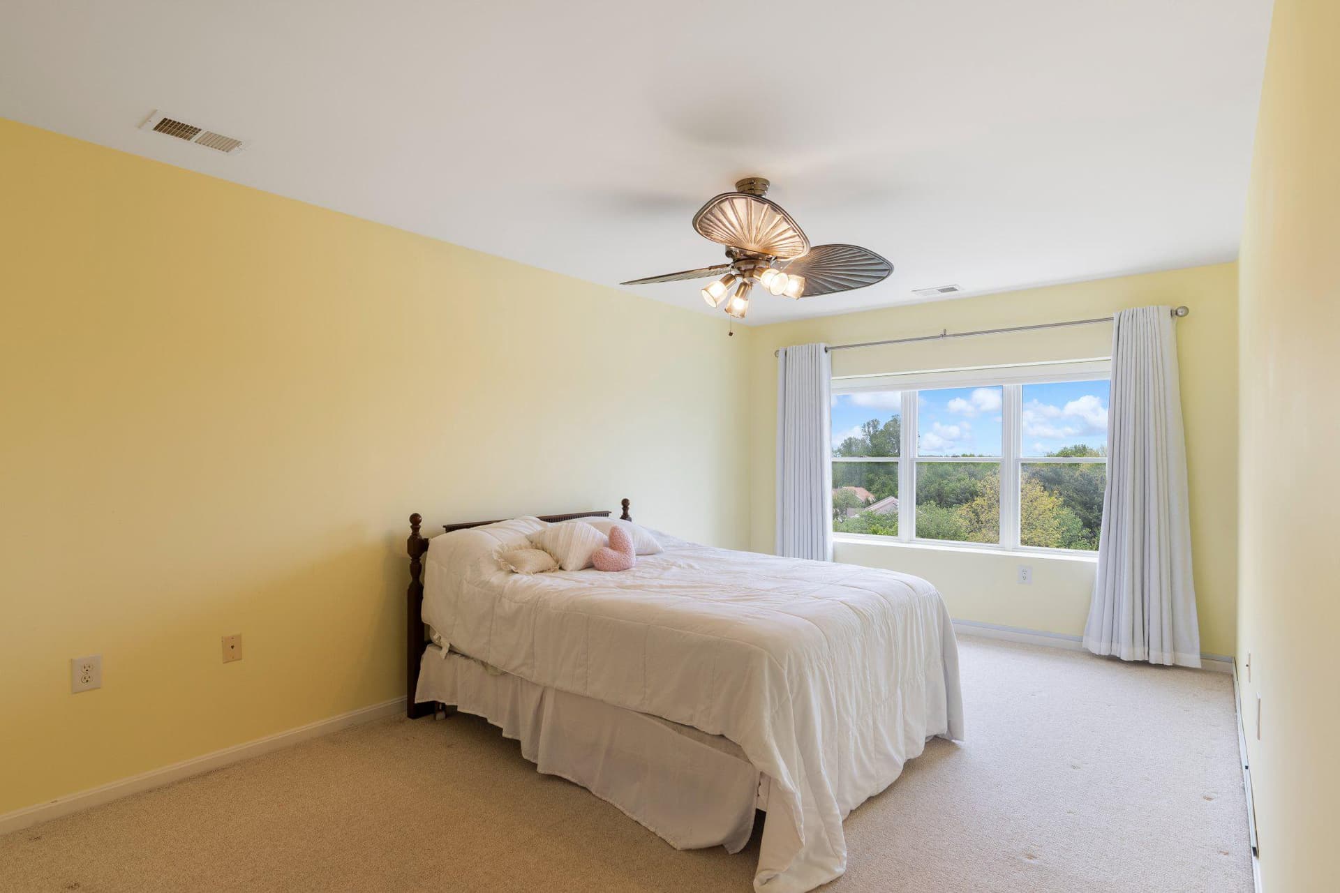 12236 Roundwood Road #609 photo 28