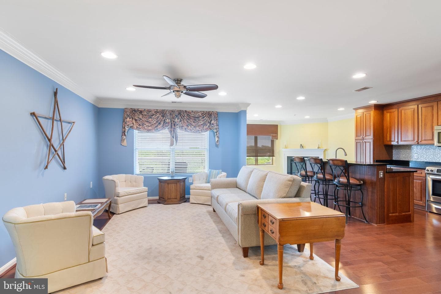 12236 Roundwood Road #609 photo 6