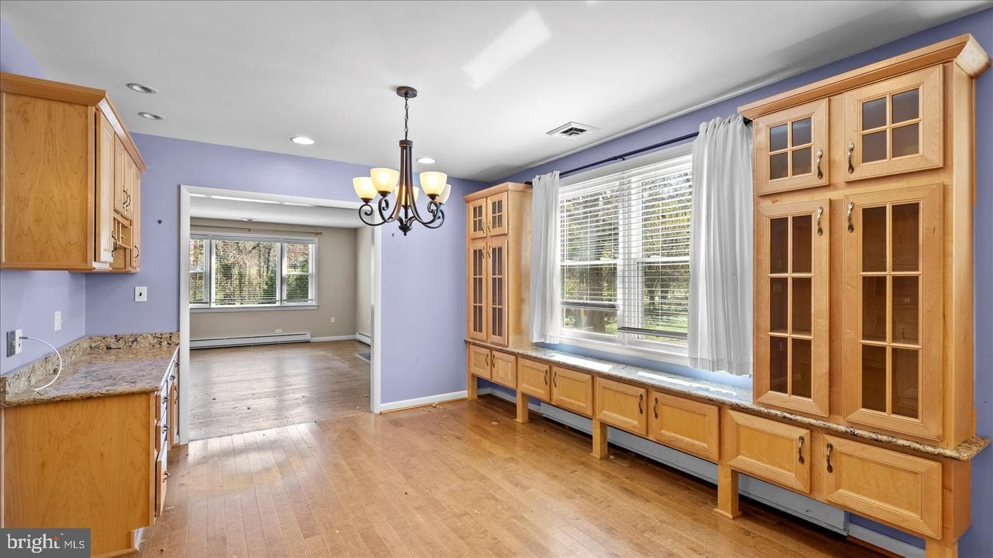 1701 Roland Avenue photo 24
