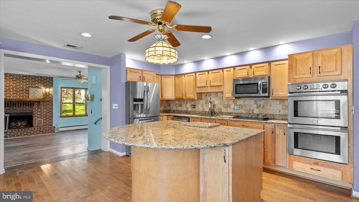 1701 Roland Avenue photo 25