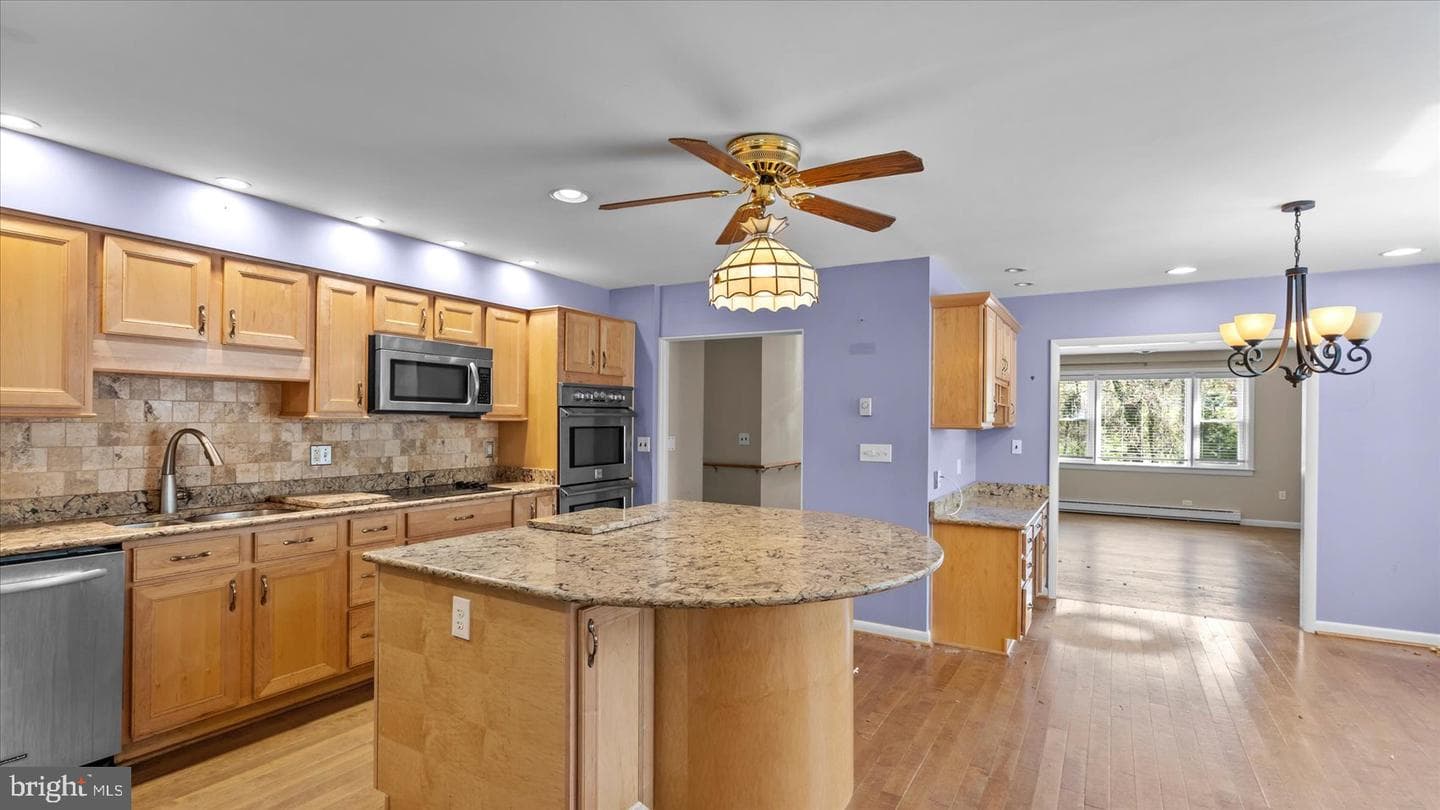 1701 Roland Avenue photo 29