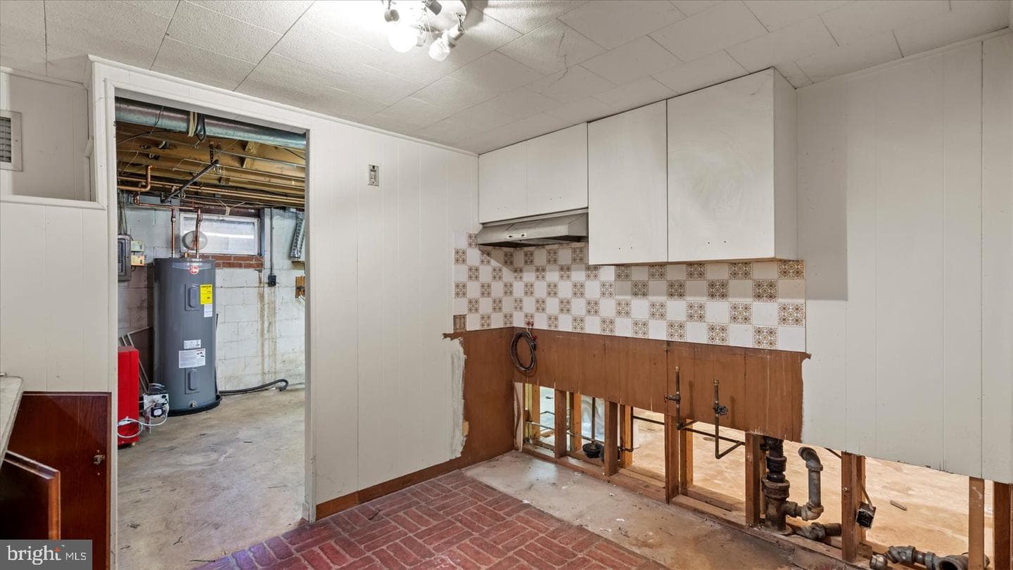 1701 Roland Avenue photo 47