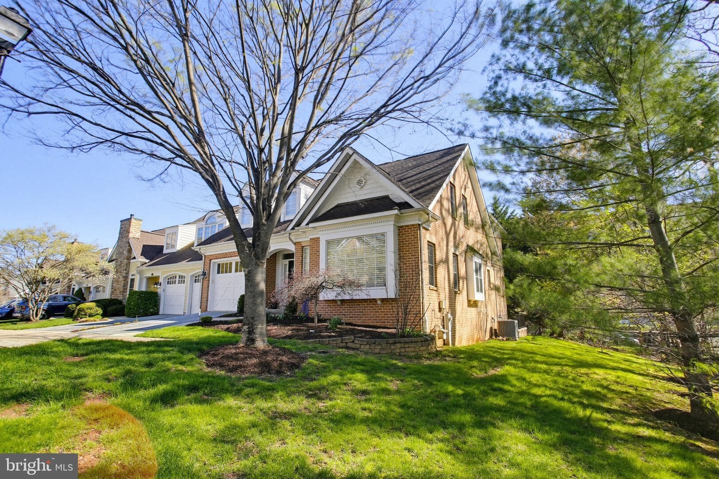 621 Dunloy Court photo 3