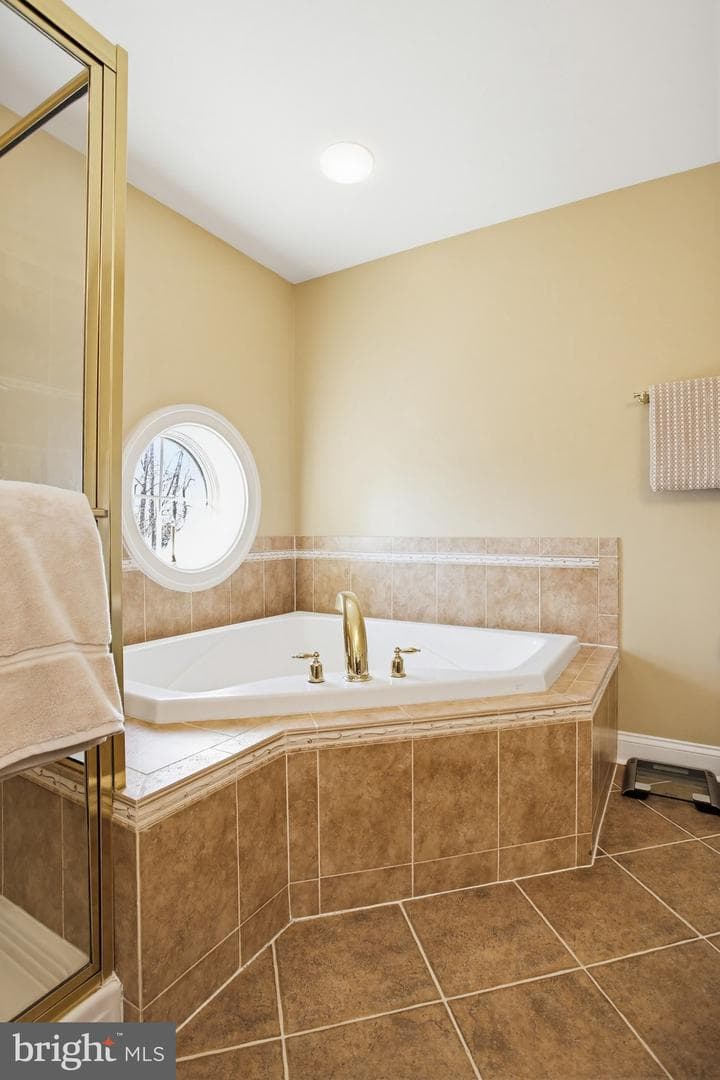 621 Dunloy Court photo 43