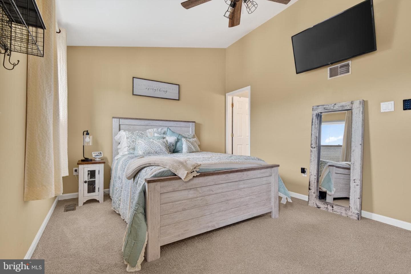 1154 Oakmoor photo 14