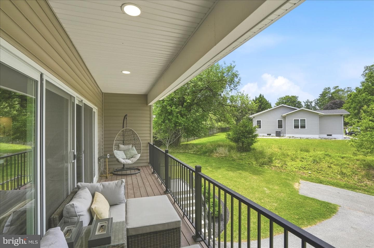 103 Gwynnbrook Avenue photo 8