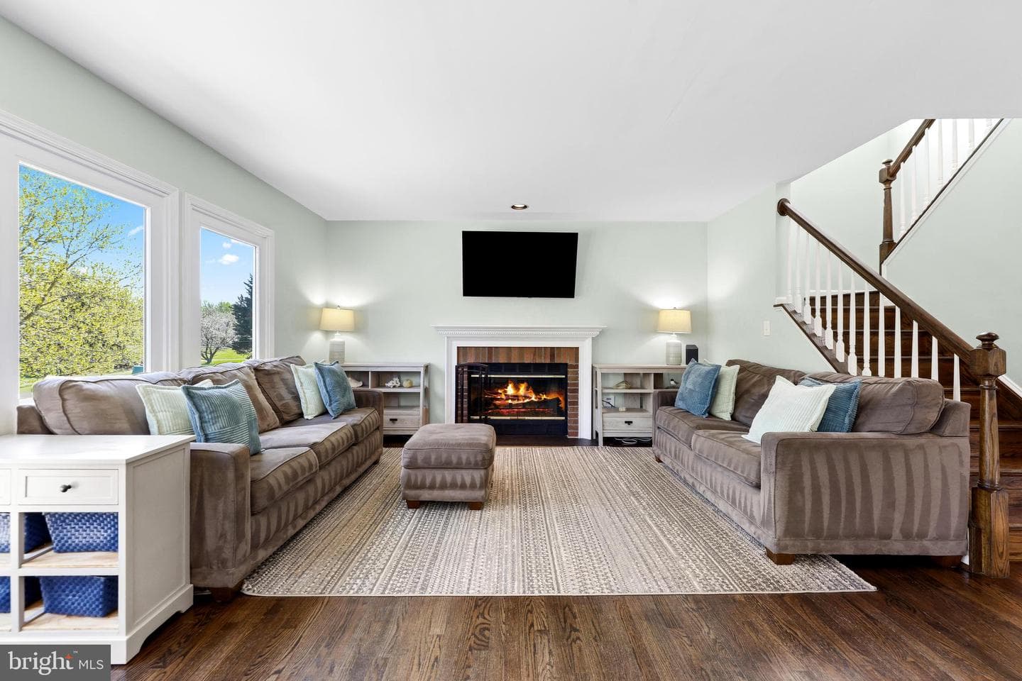 629 Coachmans Way photo 12