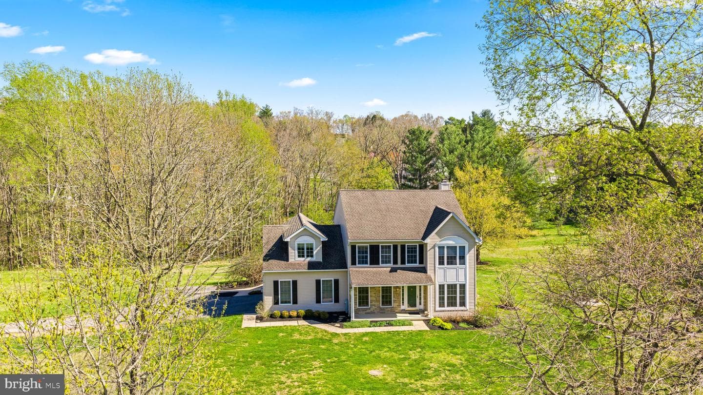 629 Coachmans Way photo 57