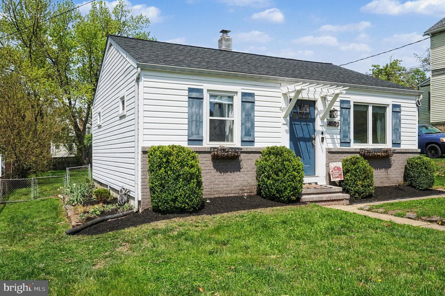4502 Linden Avenue photo 32
