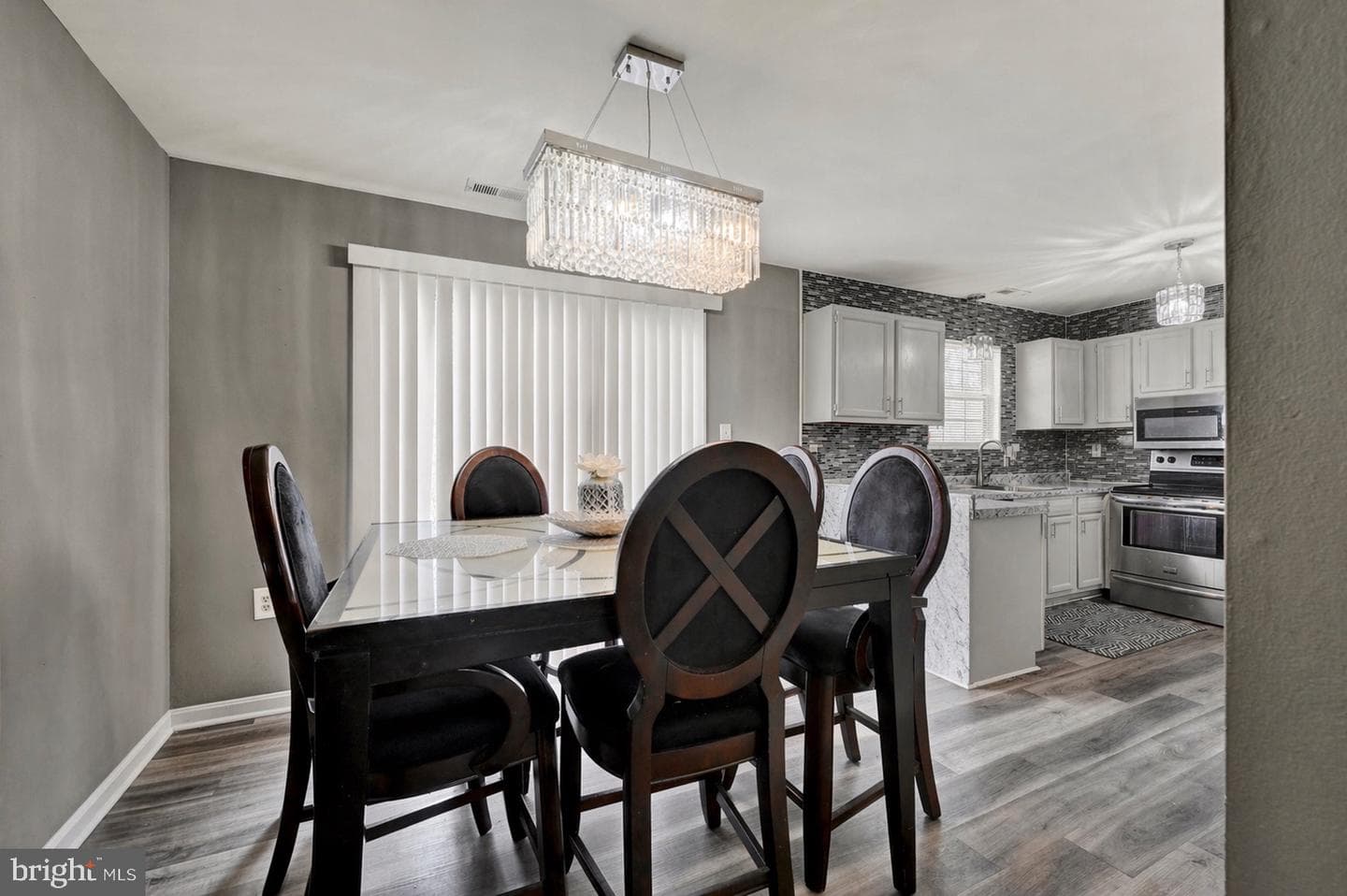 6681 Spring Mill Circle photo 9