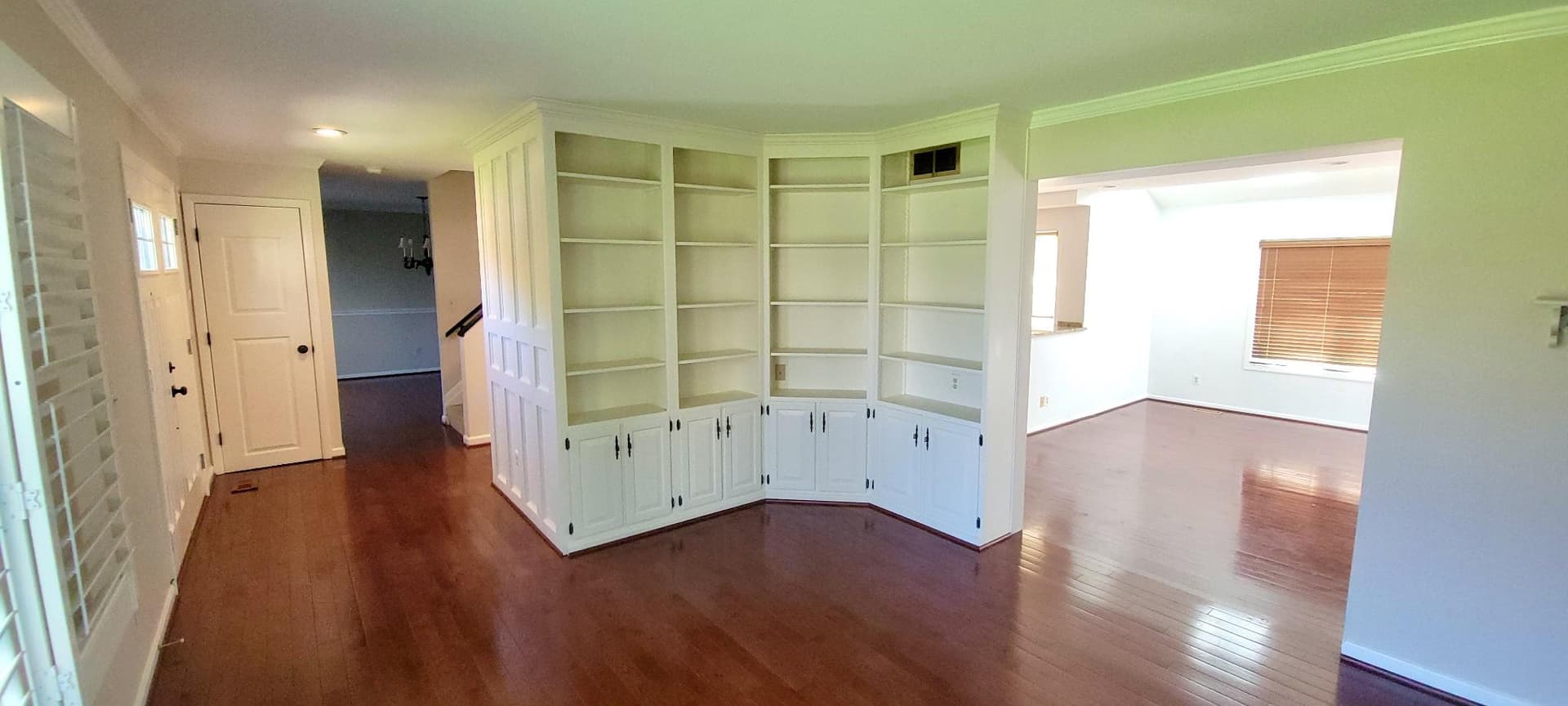 3752 Spring Lake Lane photo 3