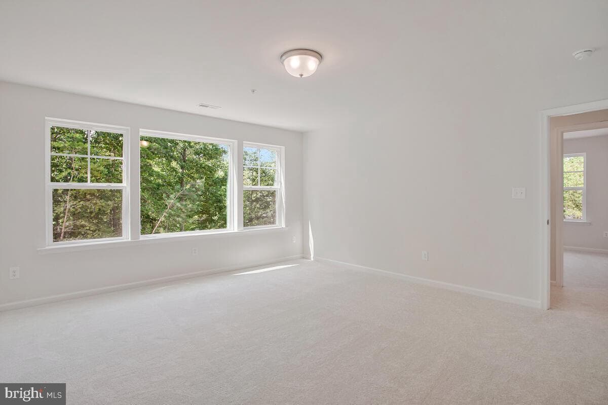 725 Nollmeyer Road photo 18