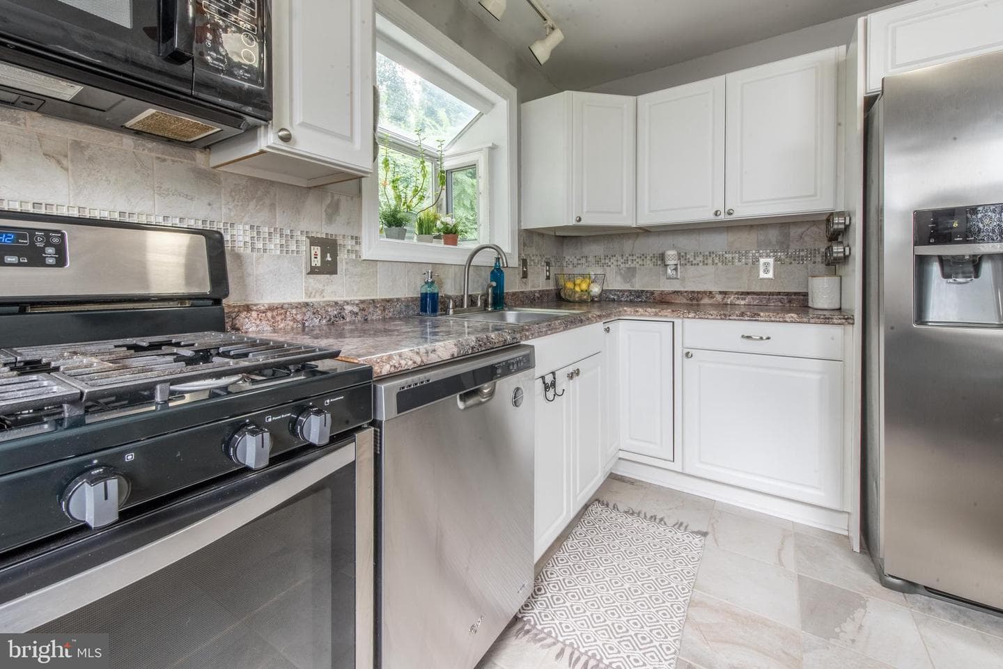 1346 Sudvale Road photo 12