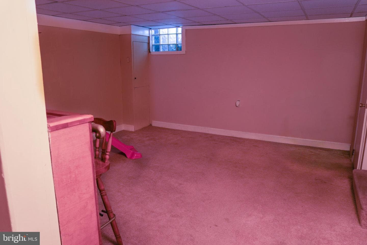 221 E Medwick Garth photo 18