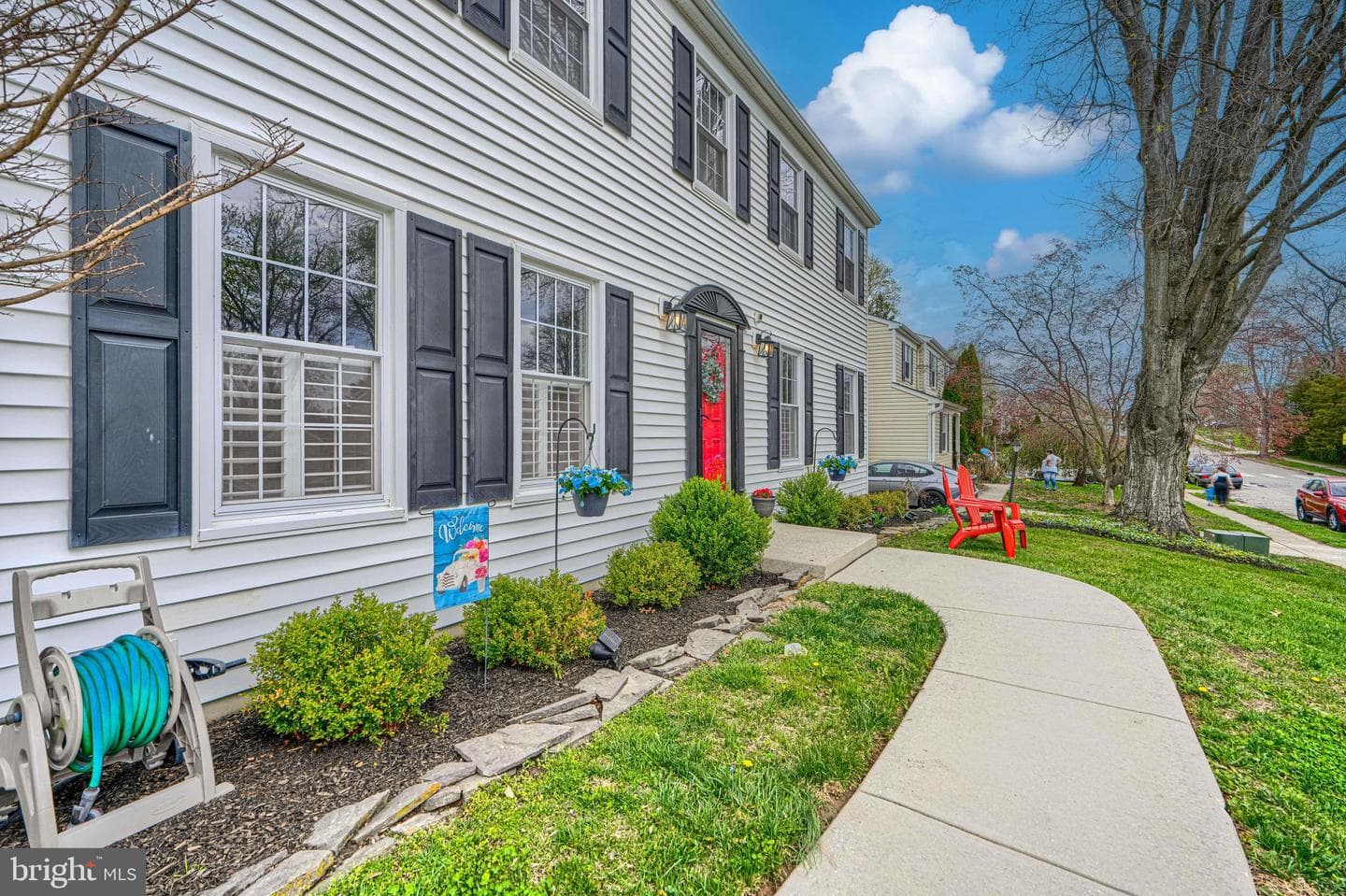 10510 Longbranch Road photo 3