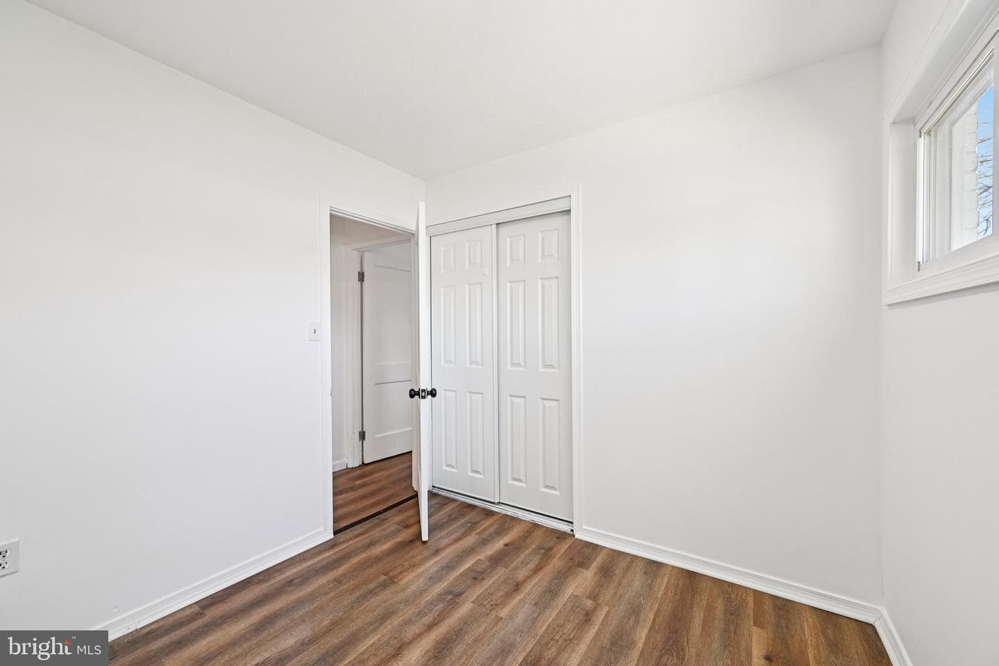 8710 Richmond photo 17