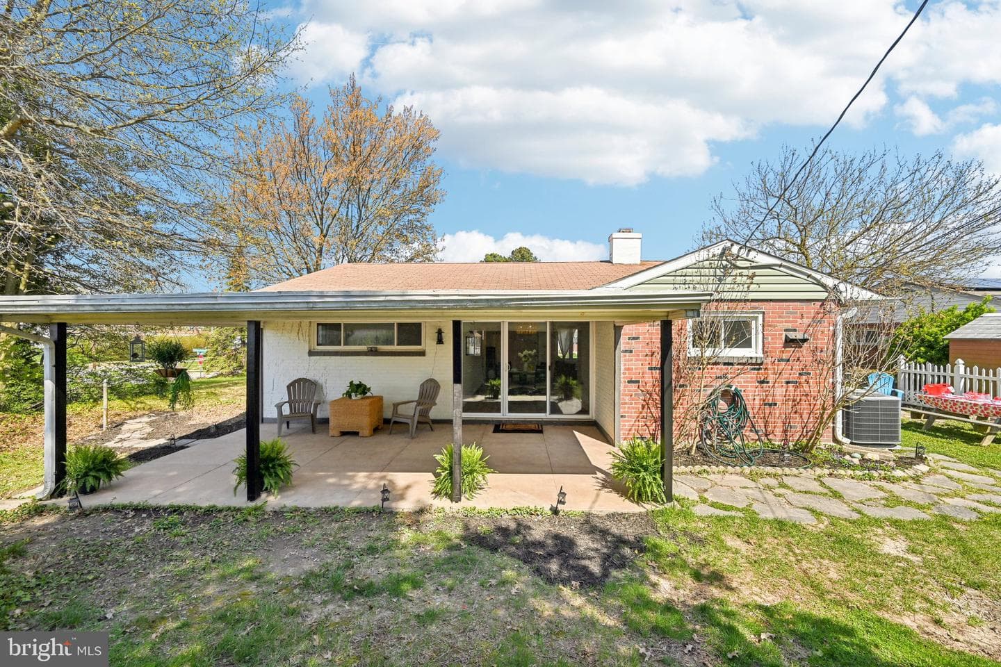 8710 Richmond photo 22