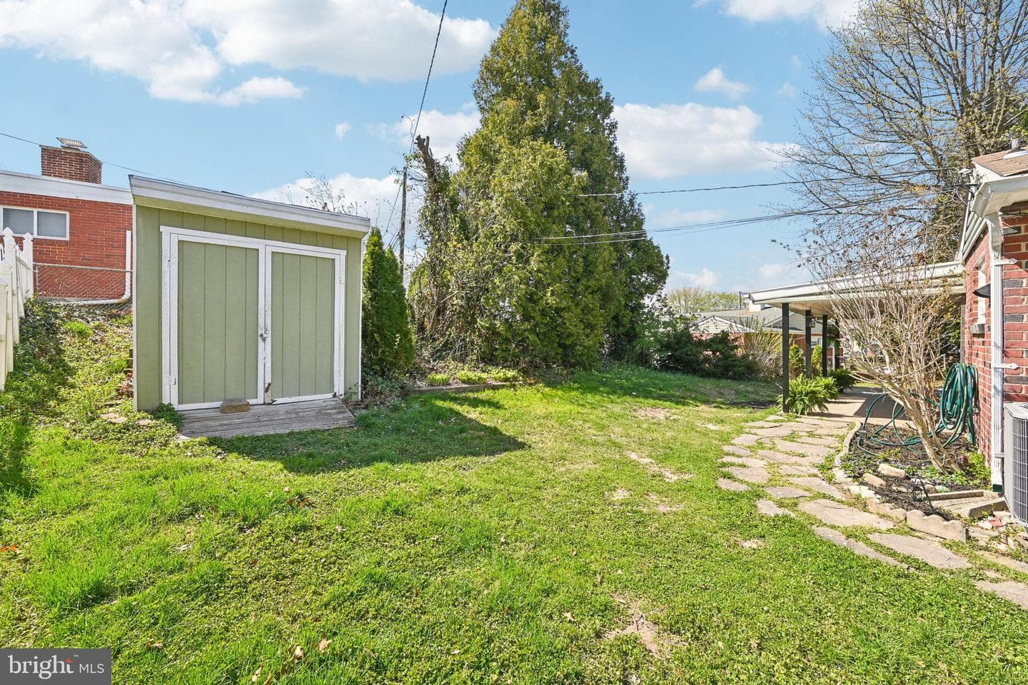 8710 Richmond photo 25