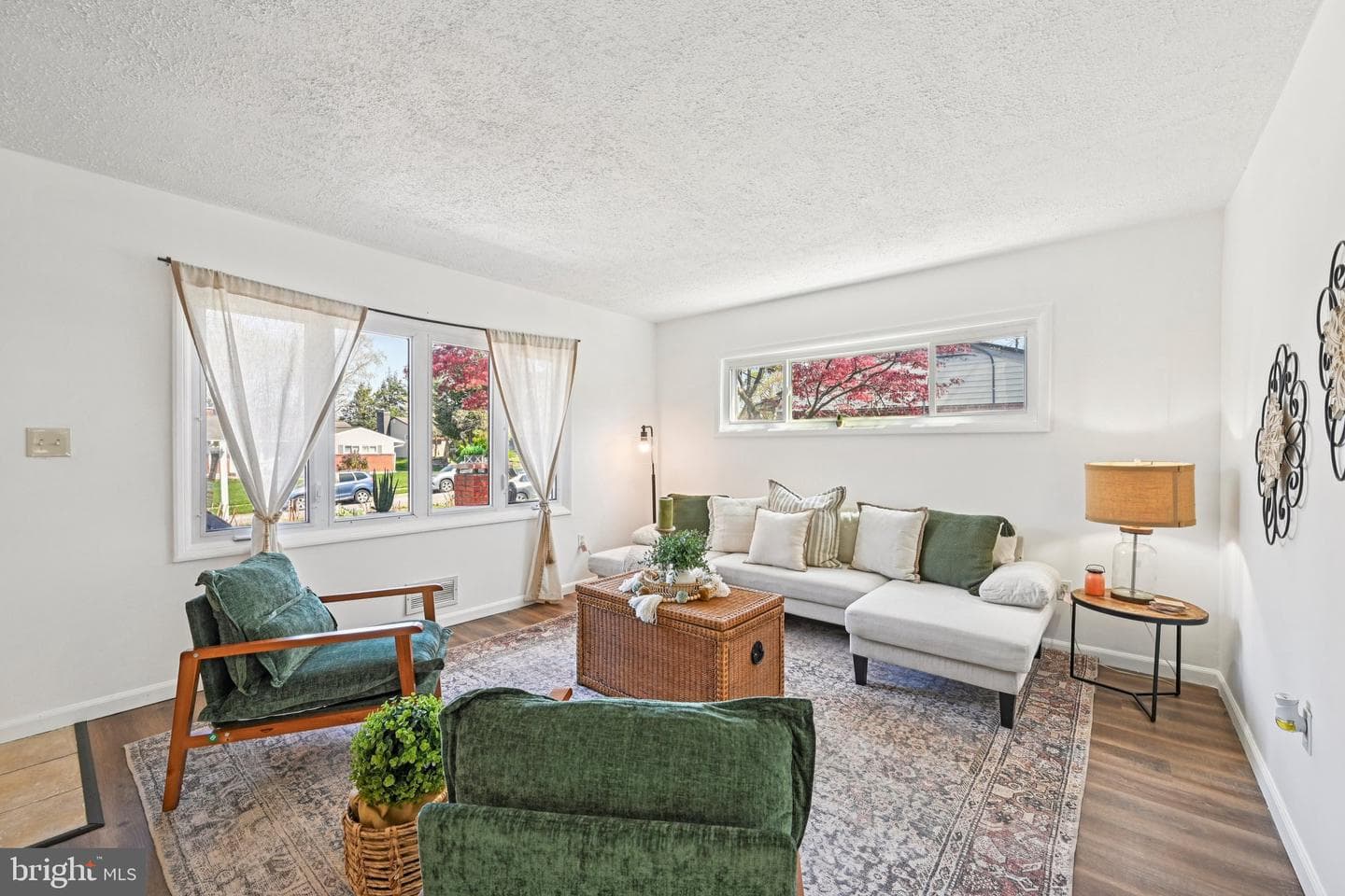 8710 Richmond photo 6