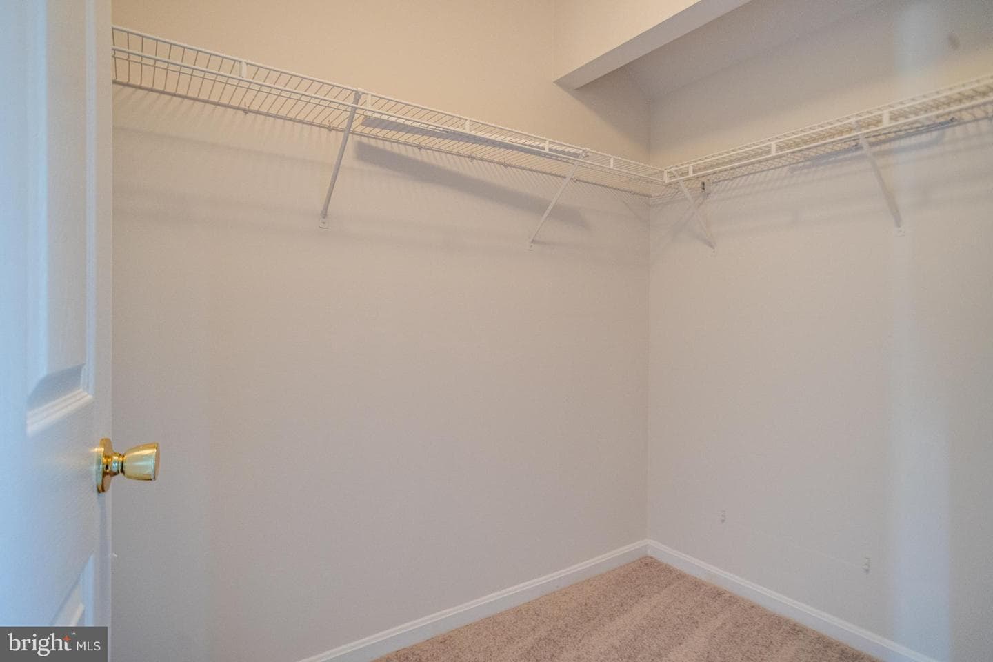 7923 Vernon Avenue photo 20