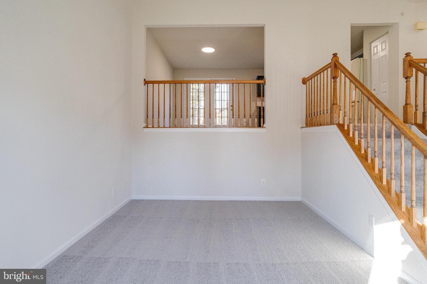 7923 Vernon Avenue photo 5