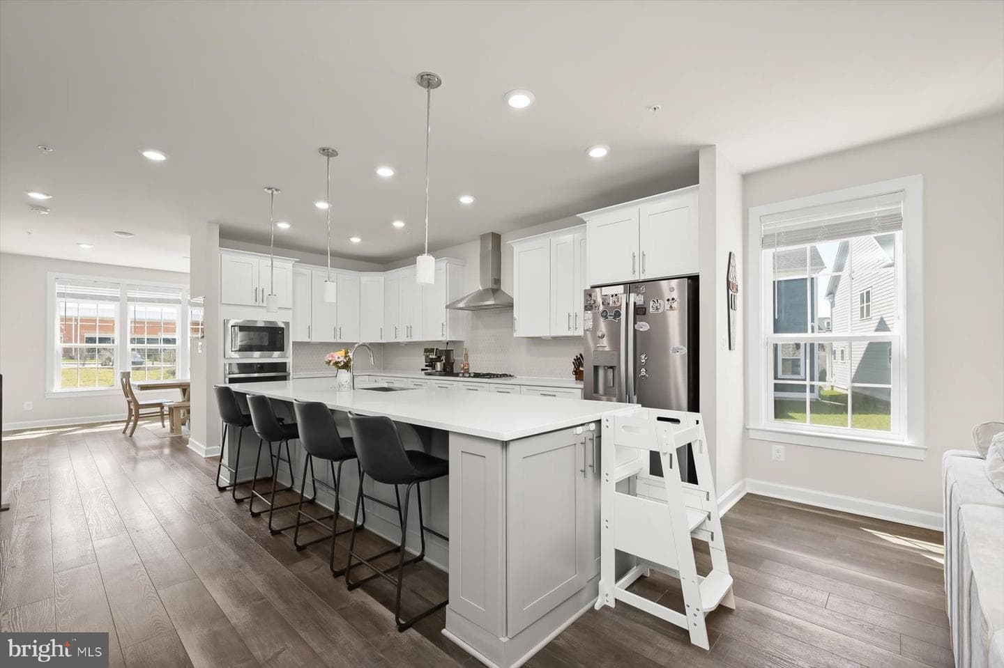 10911 Beckenham Street photo 11