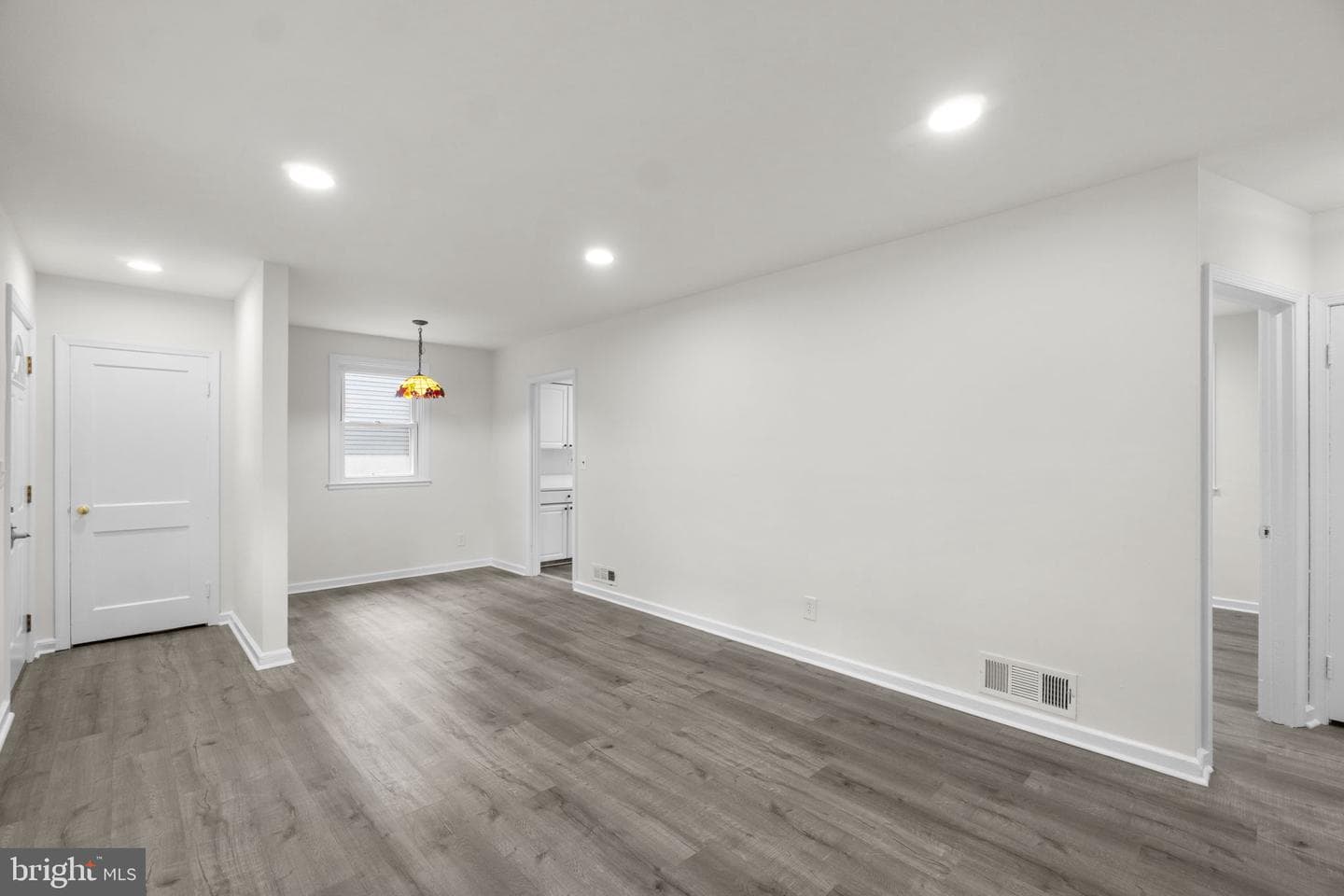 3658 Clifmar Road photo 13