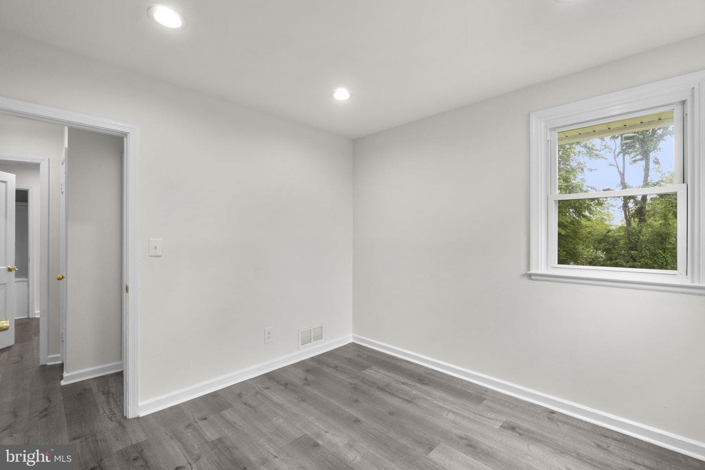 3658 Clifmar Road photo 26