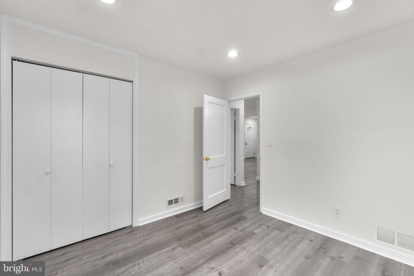 3658 Clifmar Road photo 27