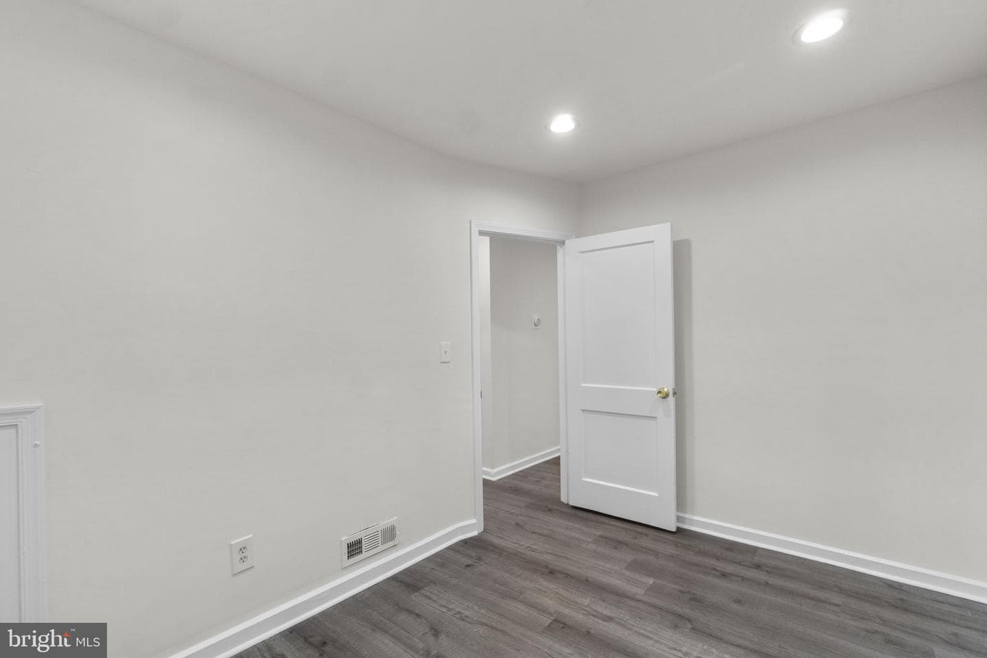 3658 Clifmar Road photo 30
