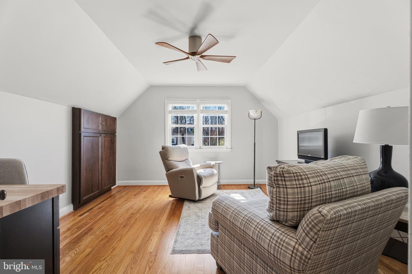 304 Brook Road photo 25