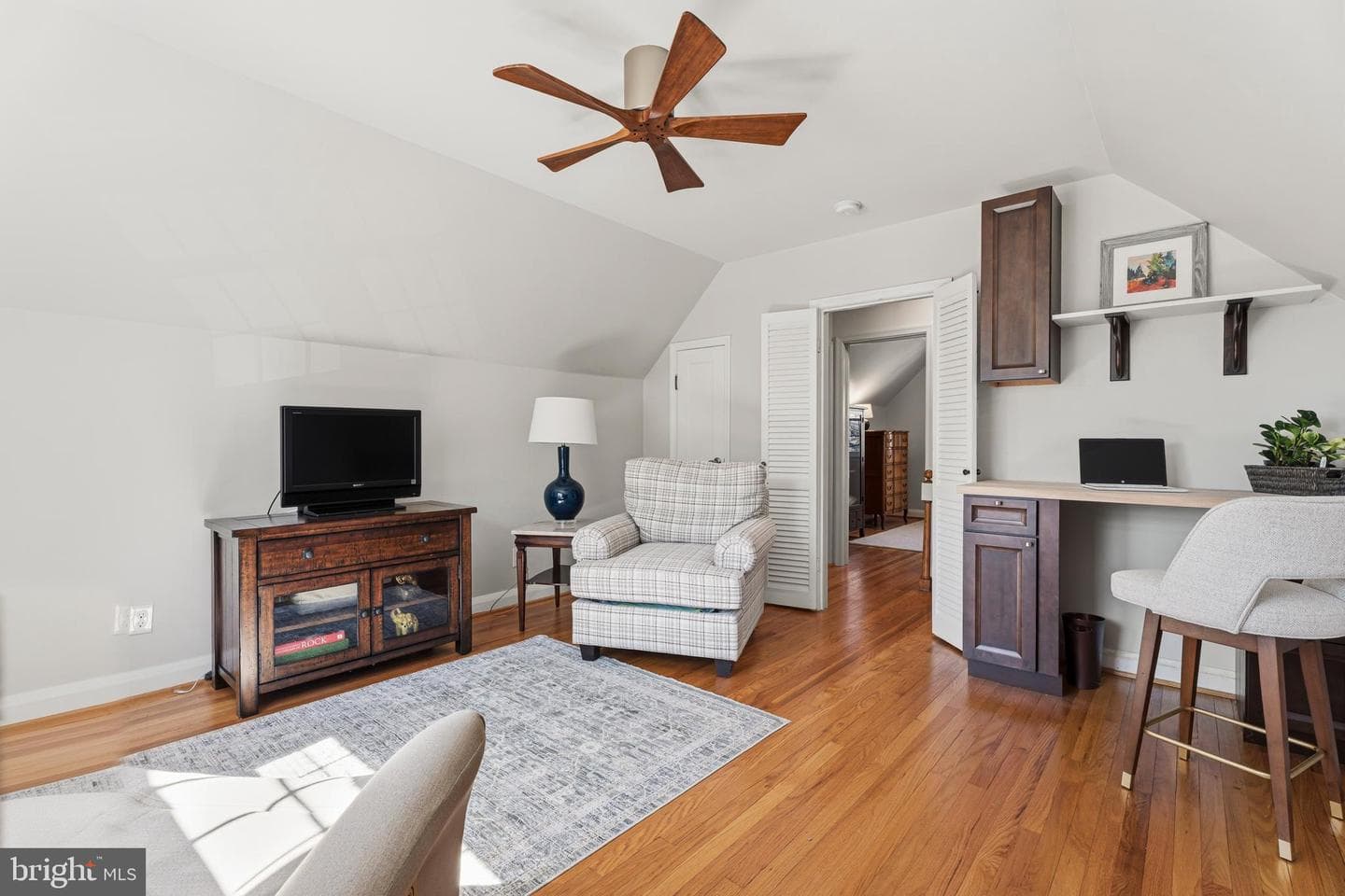 304 Brook Road photo 26