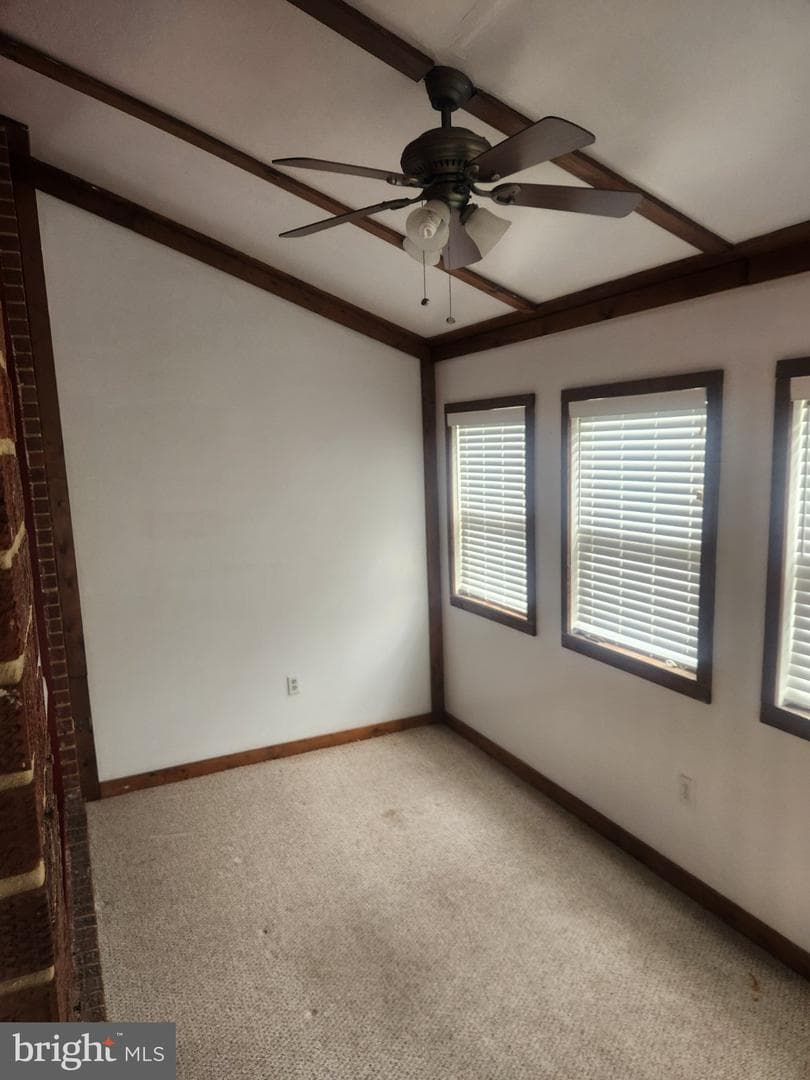 2760 Yarnall Road photo 18