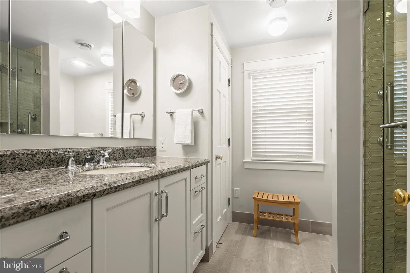 1504 Ivanhoe Avenue photo 32