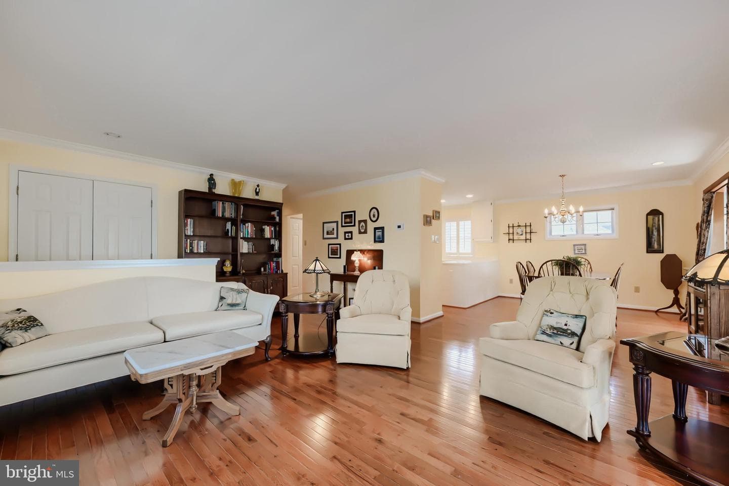 6928 N River Drive photo 6